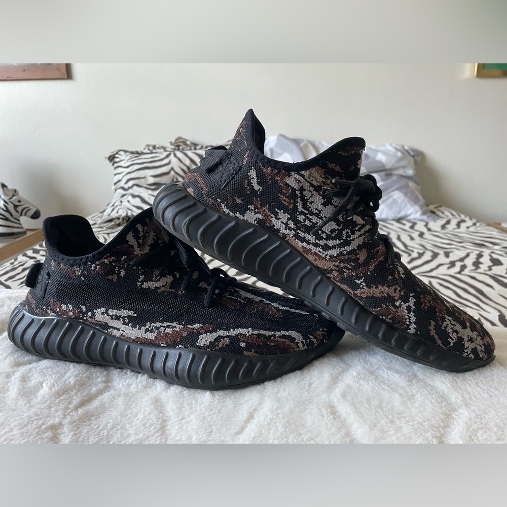 Adidas Shoes 🔥